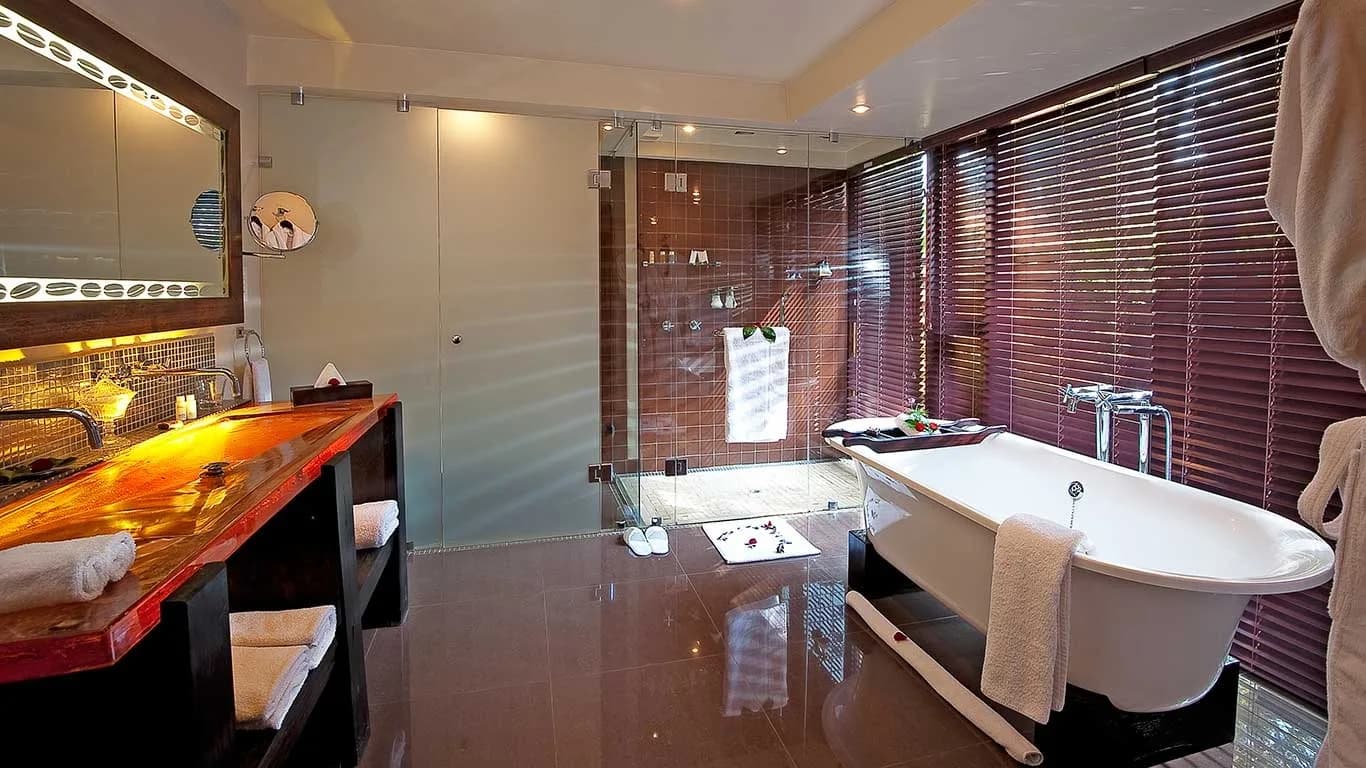 Suite bathroom with a freestanding bath
