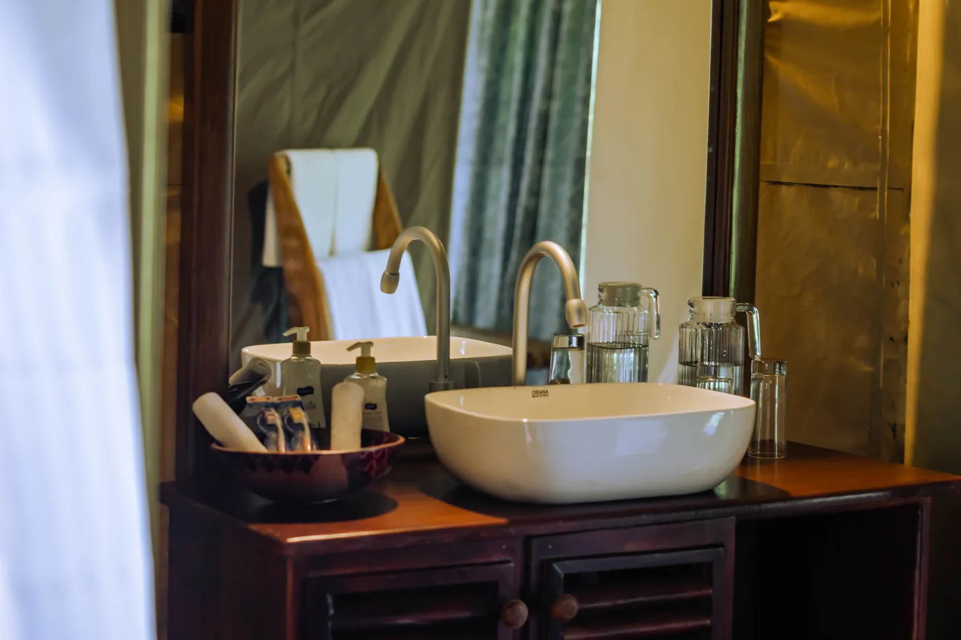Basin and vanity