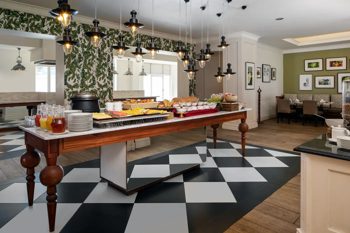 Breakfast buffet