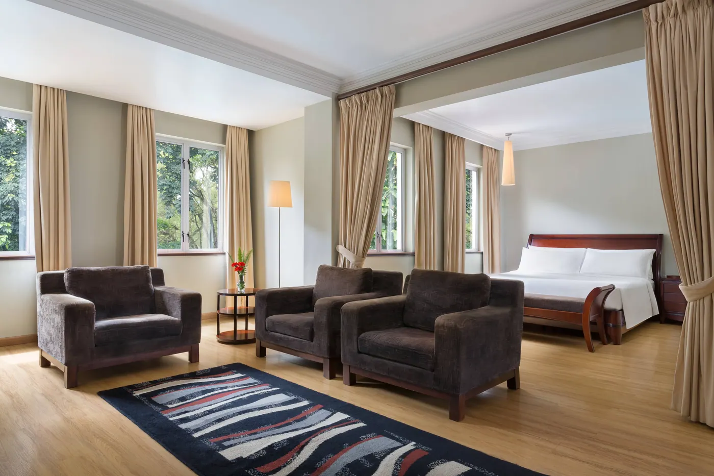 Room with a seating corner