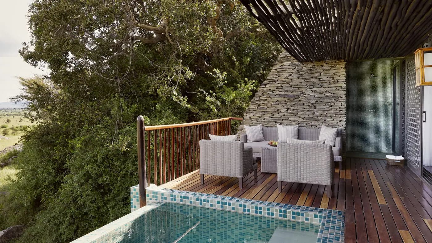 Suite deck with private plunge pool