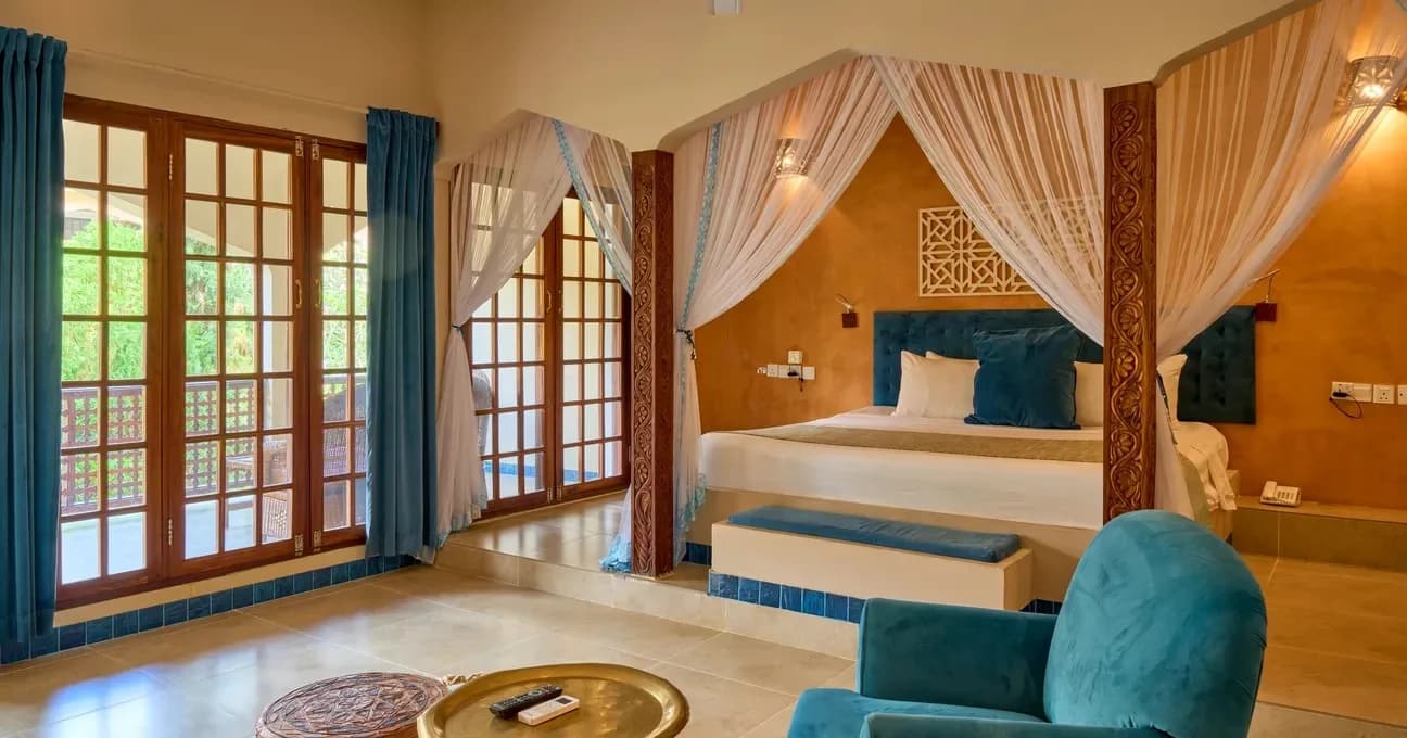 Canopied bed in a Historical Suite
