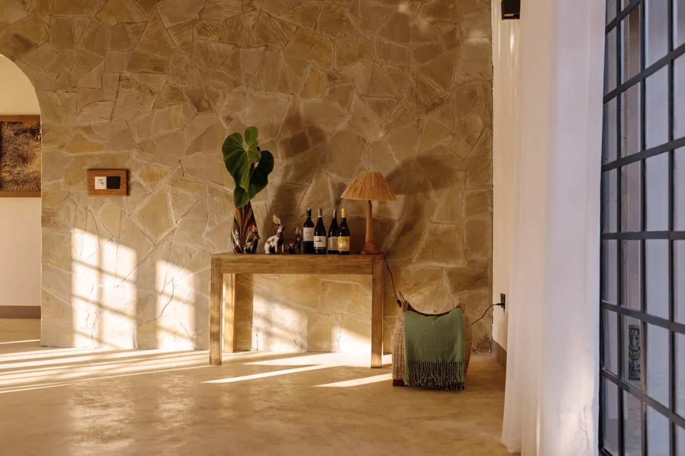 Drinks console in the hall