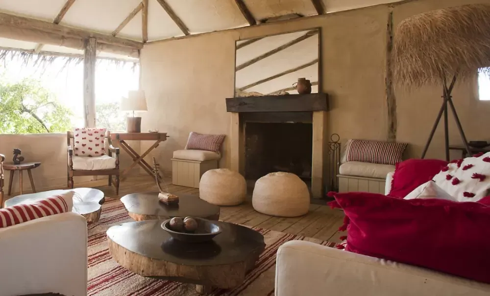 Sitting room and fireplace