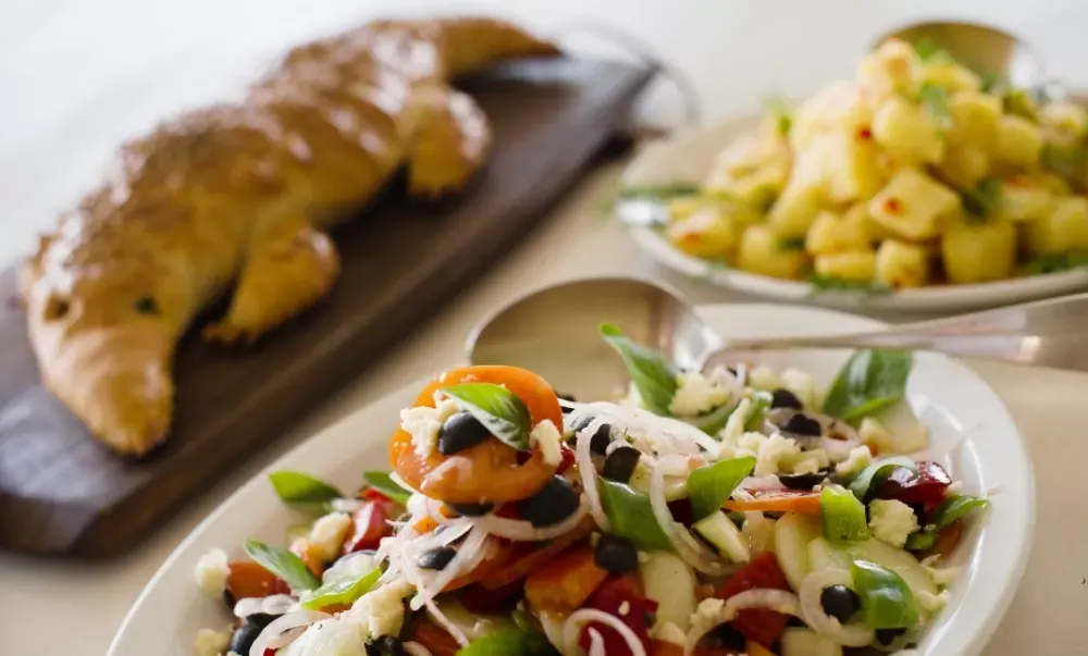 A plated course