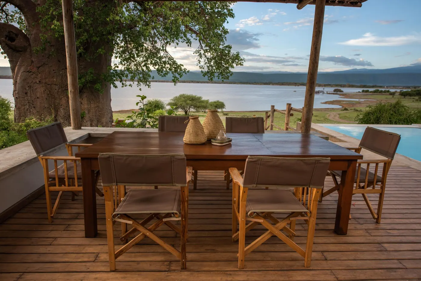 Dining table looking out to the lake