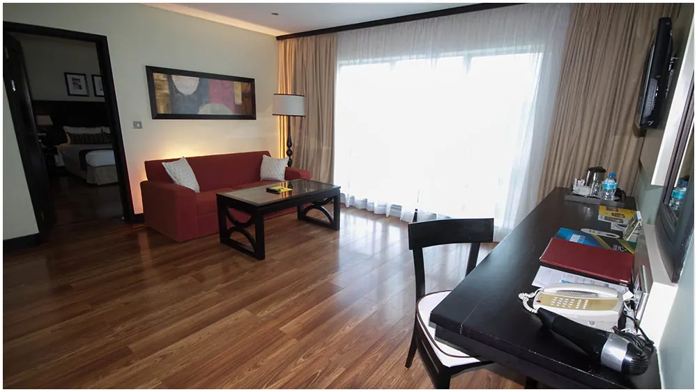 Suite sitting area