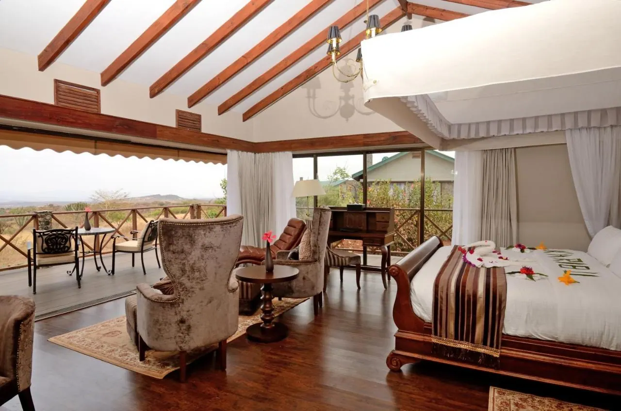 Suite lounge and its view