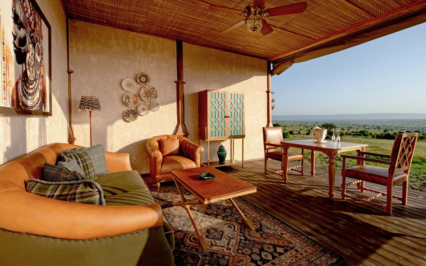 Sitting room with writing desk