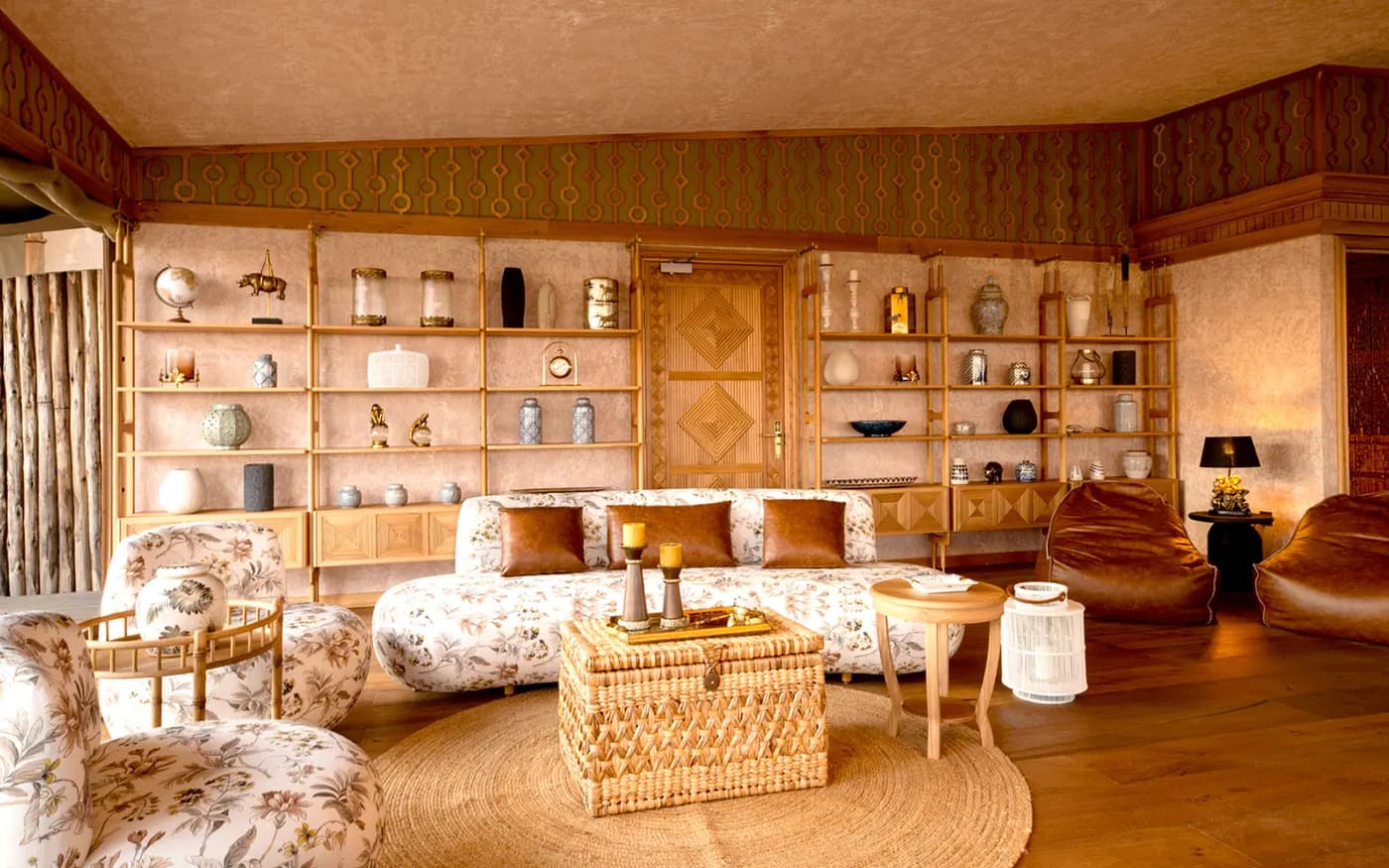 Lounge with its shelving