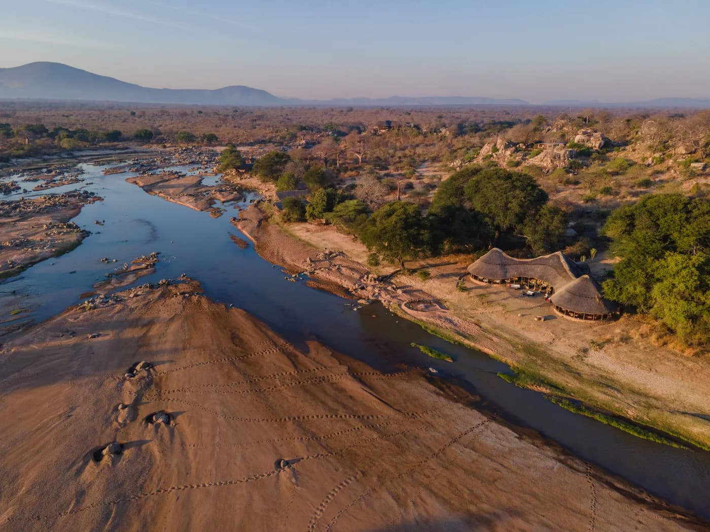 The Great Ruaha River and the lodge from the air