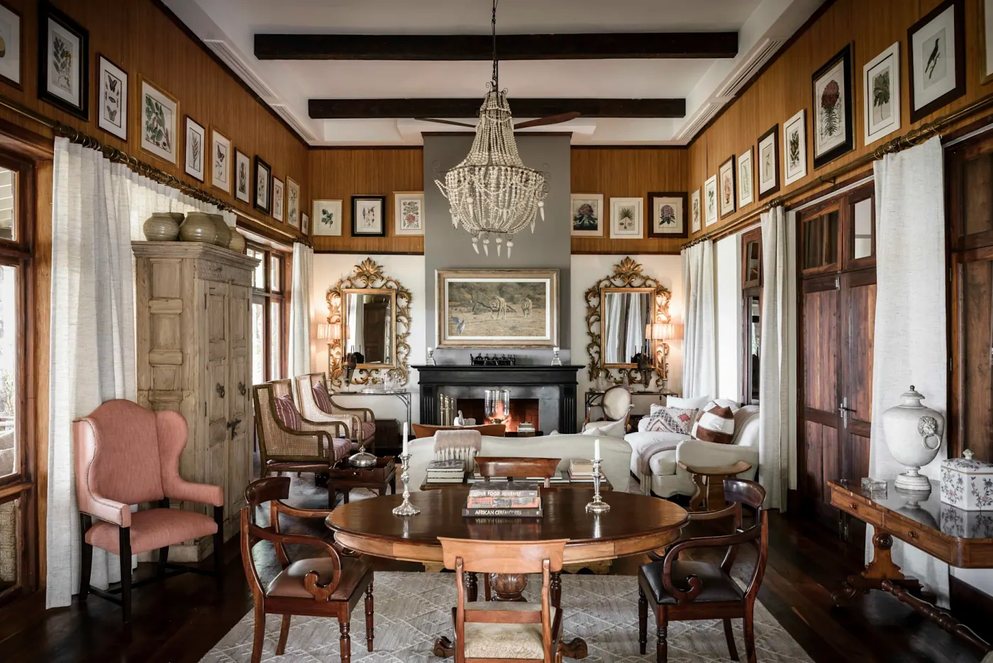 Manor sitting room with fireplace