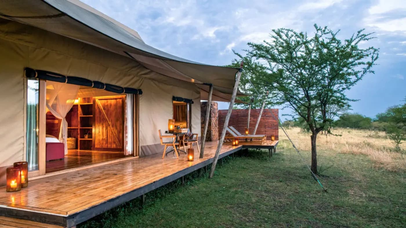 Guest tent and its deck