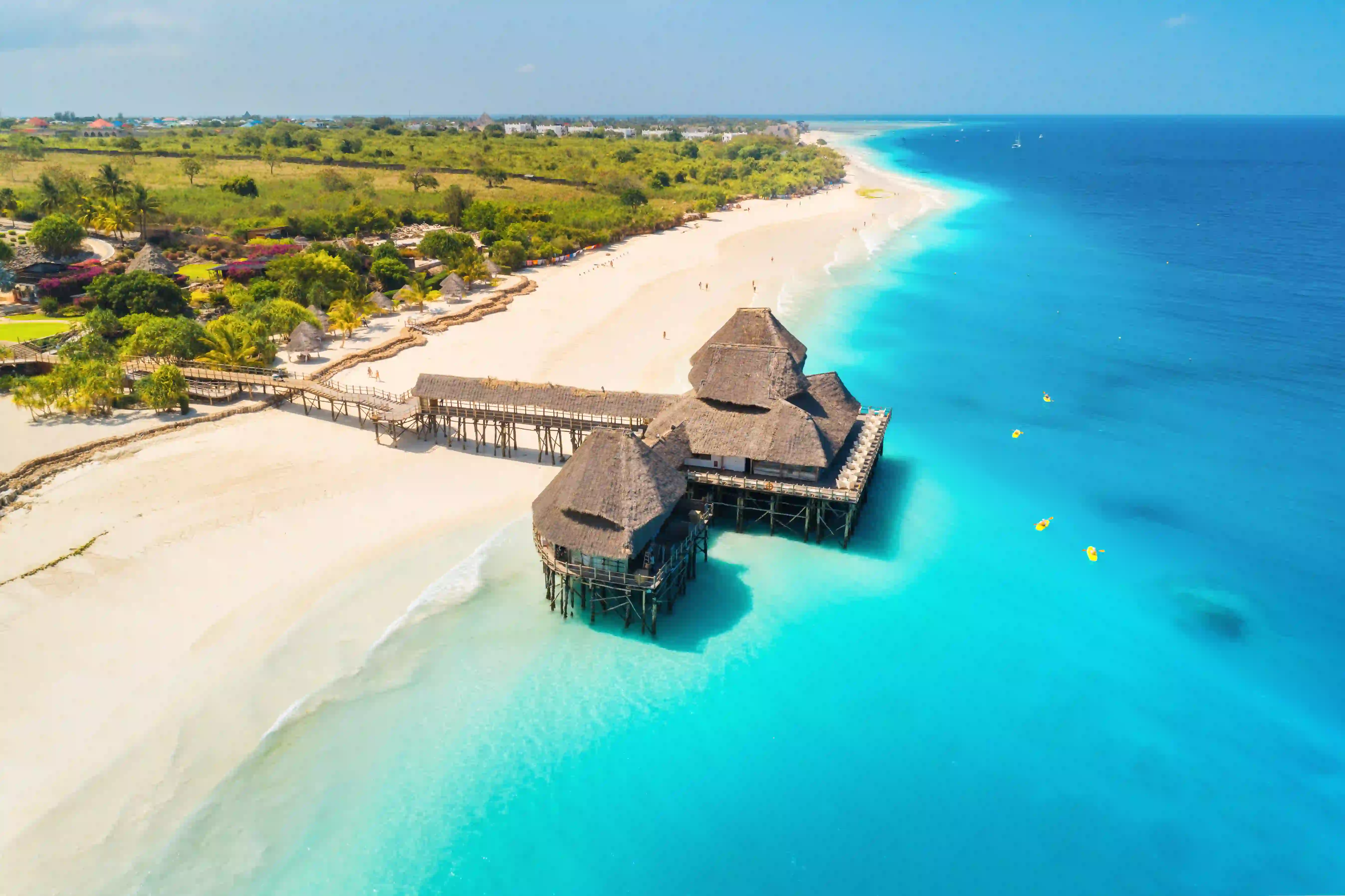 RESORT COAST