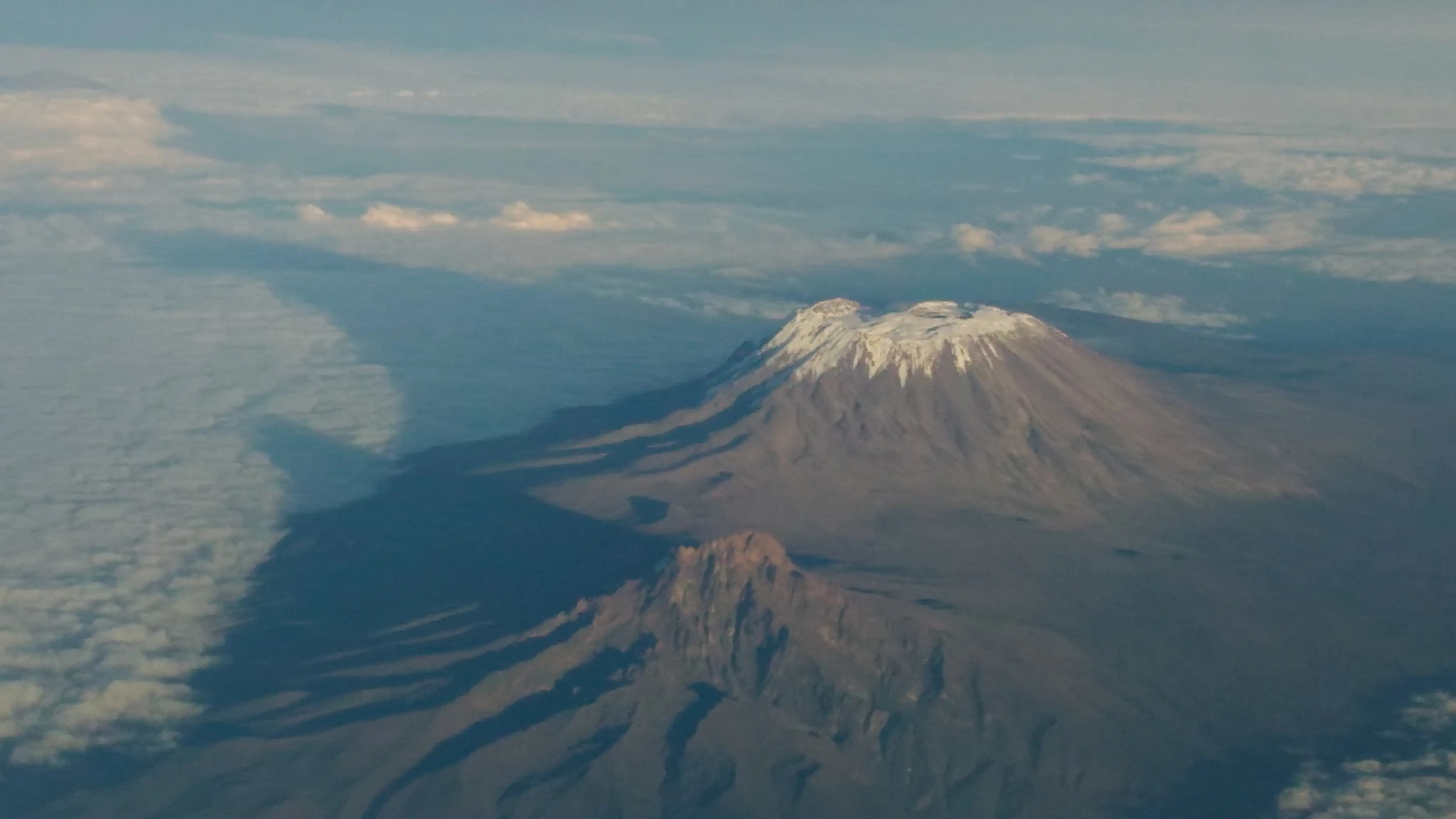 How Difficult Is Mount Kilimanjaro? Angel’s Honest Fitness, Altitude and Summit Guide – photo 5